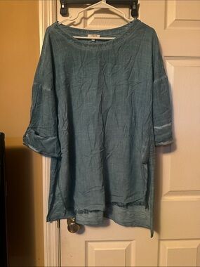 Umgee Teal-Blue Relaxed Tunic Top